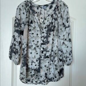 Floral Print Women's Top•• M